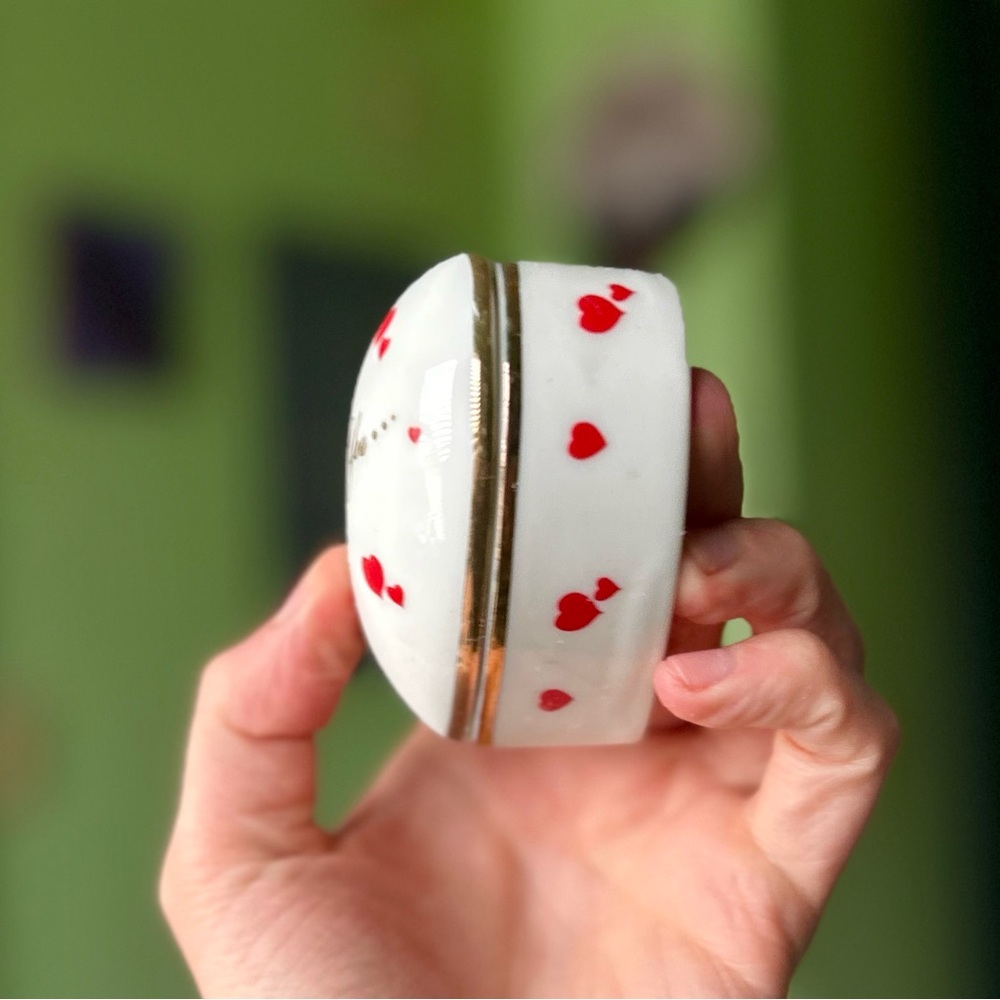 VTG Mini Porcelain Heart Shaped Trinket I Love You Dainty Chic Collectible Box - Picture 4 of 10